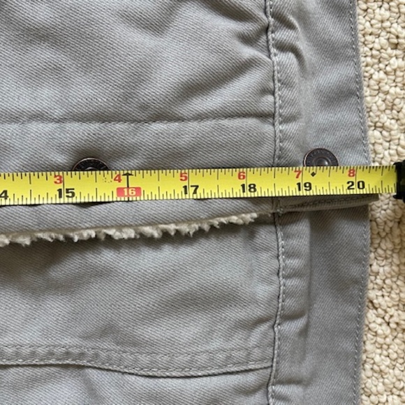 Grey Levis Sherpa Jacket--Light Grey--Size XS--New w/o Tags - Picture 8 of 16